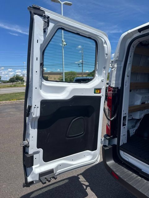 Used 2025 Ford Transit 250 Low Roof w/ Exterior Upgrade Package RWD image 20