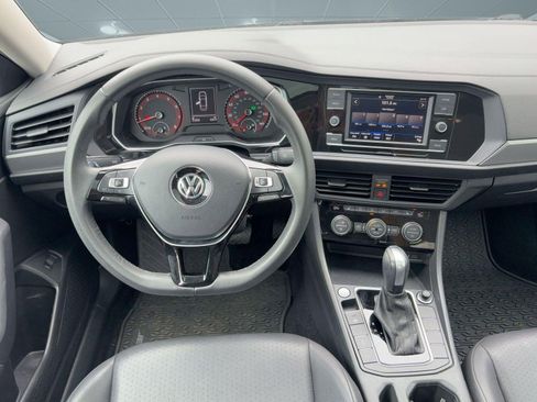 Used 2020 Volkswagen Jetta SE image 22