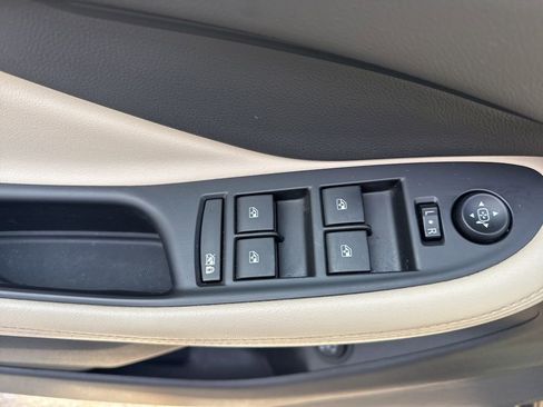 Used 2018 Buick Envision Essence image 10