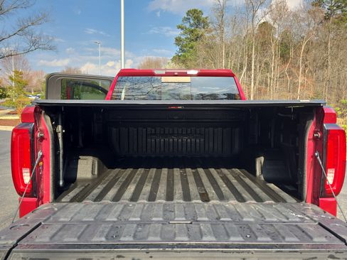 Used 2019 GMC Sierra 1500 Denali w/ Denali Ultimate Package image 12