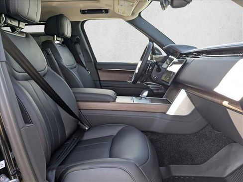 New 2026 Land Rover Range Rover SE AWD/4WD image 17