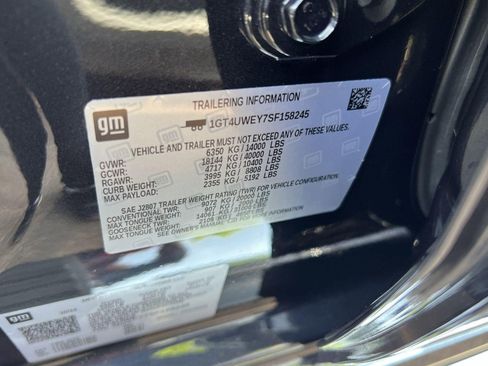 New 2025 GMC Sierra 3500 Denali w/ Denali Reserve Package image 22