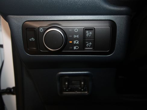 New 2025 Ford Maverick XL w/ 4K Tow Package image 7