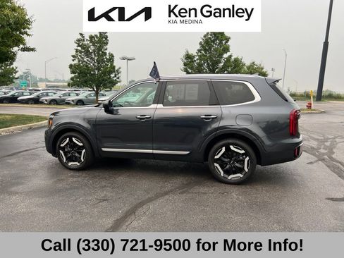 Certified 2024 Kia Telluride S w/ S Sunroof Package AWD/4WD image 16