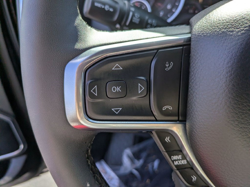 Used 2025 RAM 1500 Laramie w/ Sport Appearance Package AWD/4WD image 16