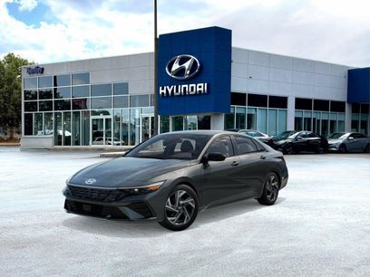 New 2026 Hyundai Elantra SEL Sport Premium