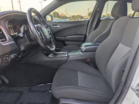 Used 2022 Dodge Charger R/T w/ Blacktop Package RWD image 26