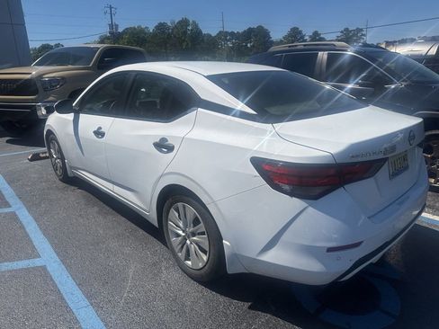 Used 2024 Nissan Sentra S FWD image 5