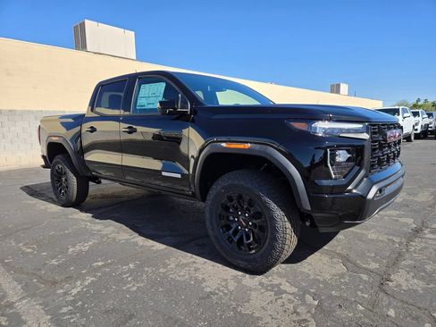 New 2026 GMC Canyon Elevation w/ Convenience Package RWD image 1