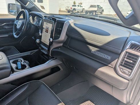 Used 2023 RAM 1500 Laramie AWD/4WD image 32