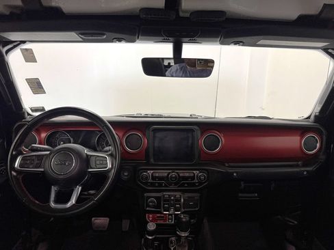 Used 2022 Jeep Gladiator Rubicon w/ Trailer Tow Package AWD/4WD image 3