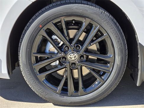 New 2026 Toyota Camry SE image 8