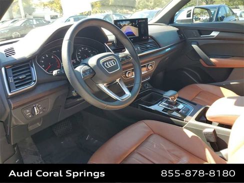 Used 2023 Audi Q5 2.0T Premium w/ Convenience Package image 10