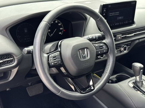 Certified 2024 Honda HR-V EX-L image 4