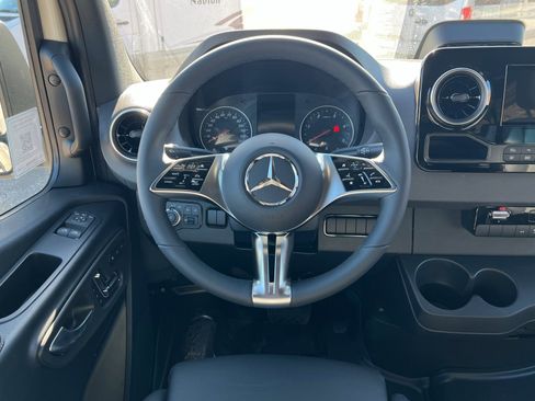 New 2026 Mercedes-Benz Sprinter 2500 image 12