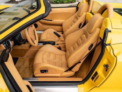 Used 2005 Ferrari F430 Spider image 28