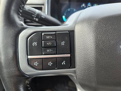 Used 2024 Ford F250 Lariat image 18