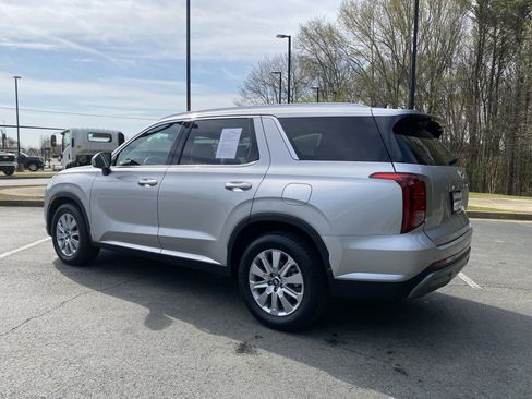 Used 2024 Hyundai Palisade SEL image 7