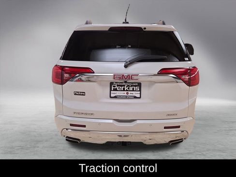 Used 2018 GMC Acadia Denali w/ Technology Package image 7