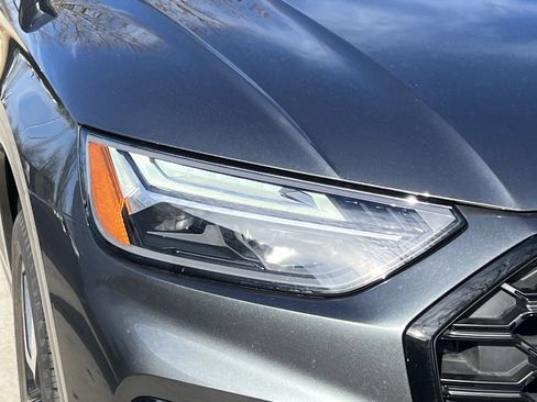 Certified 2024 Audi Q5 2.0T Premium Plus w/ Premium Plus Package image 11