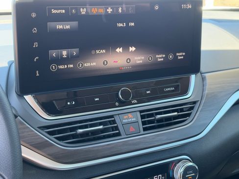 New 2025 Nissan Altima 2.5 SV w/ SV Special Edition Package image 24