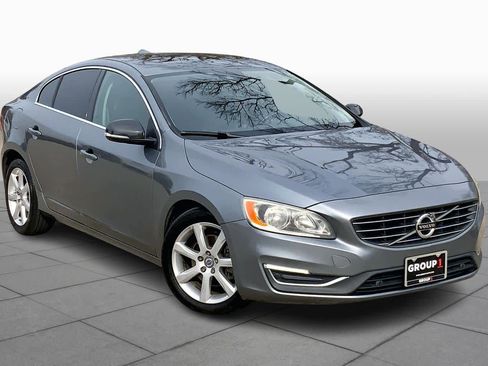 Used 2016 Volvo S60 T5 Premier image 3