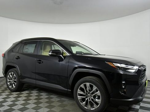 New 2025 Toyota RAV4 XLE Premium image 9