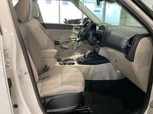 New 2025 Kia Soul EX image 24