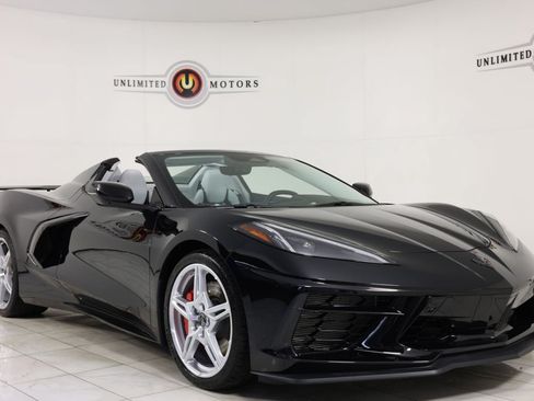 Used 2025 Chevrolet Corvette Stingray Premium Conv w/ Z51 Performance Package RWD image 42