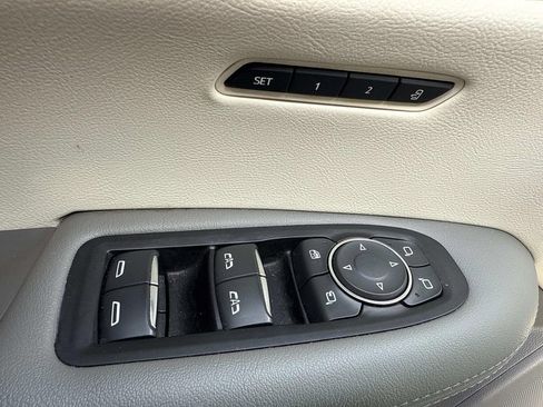 Used 2019 Cadillac XT5 Luxury image 19