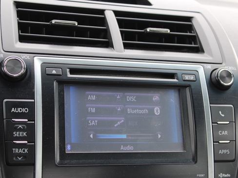 Used 2012 Toyota Camry XLE image 35