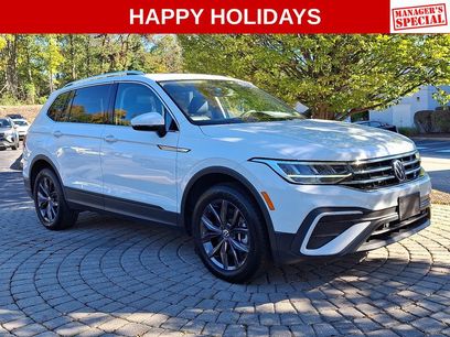 Certified 2022 Volkswagen Tiguan SE w/ Panoramic Sunroof Package