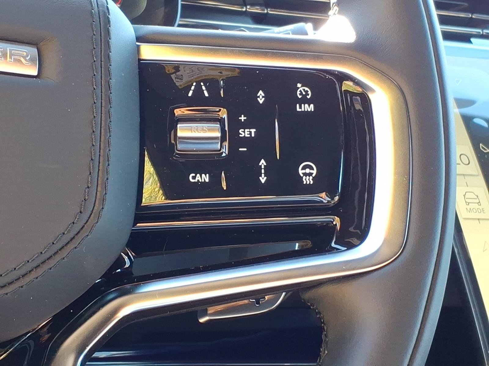 New 2027 Land Rover Range Rover Sport SE AWD/4WD image 15
