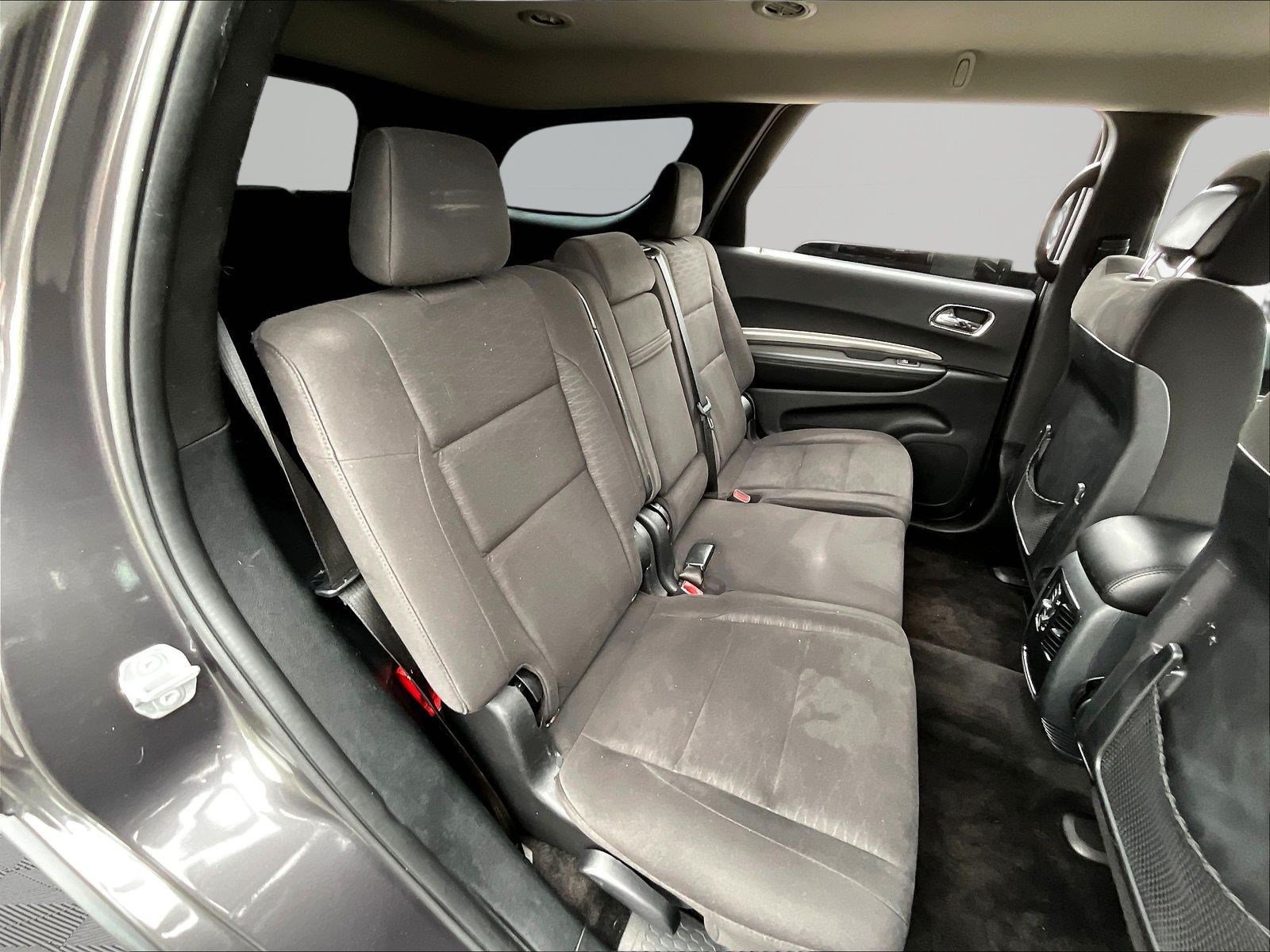 Used 2018 Dodge Durango SXT w/ 3rd Row Seating Group RWD image 25