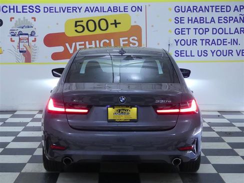 Used 2021 BMW 330e xDrive w/ Convenience Package image 7