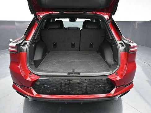 Used 2024 Chevrolet Equinox EV RS FWD image 9