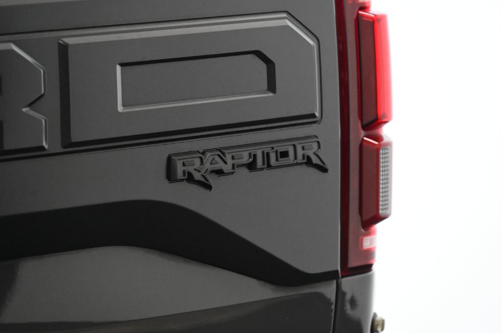 Used 2018 Ford F150 Raptor w/ Equipment Group 802A Luxury AWD/4WD image 14