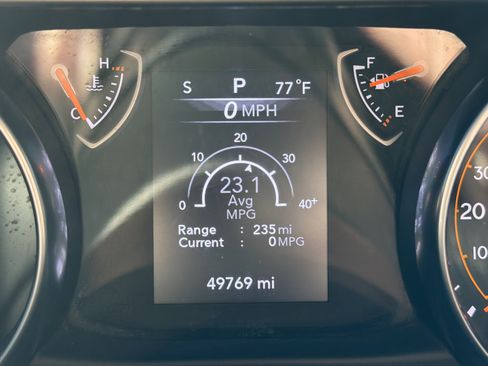 Certified 2022 Jeep Wrangler Unlimited Sport image 2