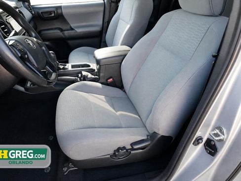 Used 2018 Toyota Tacoma SR RWD image 10
