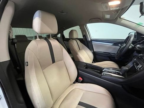 Used 2017 Honda Civic LX image 9