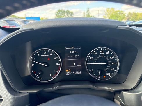 Certified 2025 Subaru Forester Premium AWD/4WD image 15