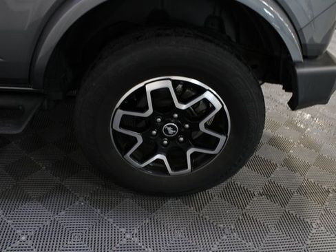 Used 2023 Ford Bronco Outer Banks image 24