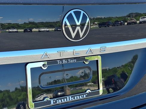 Used 2021 Volkswagen Atlas Cross Sport S FWD image 28