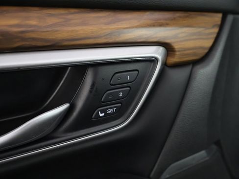 Used 2022 Honda CR-V Touring image 59