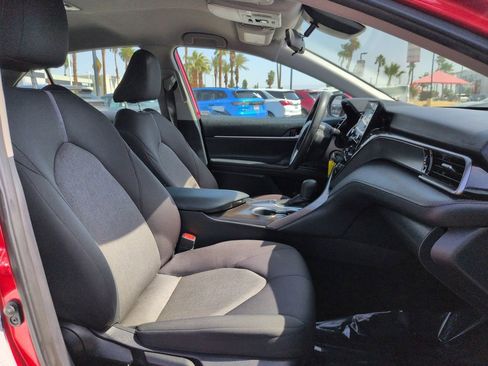 Used 2024 Toyota Camry LE FWD image 17