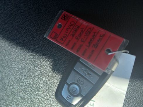 Used 2022 Ford F150 Lariat image 40