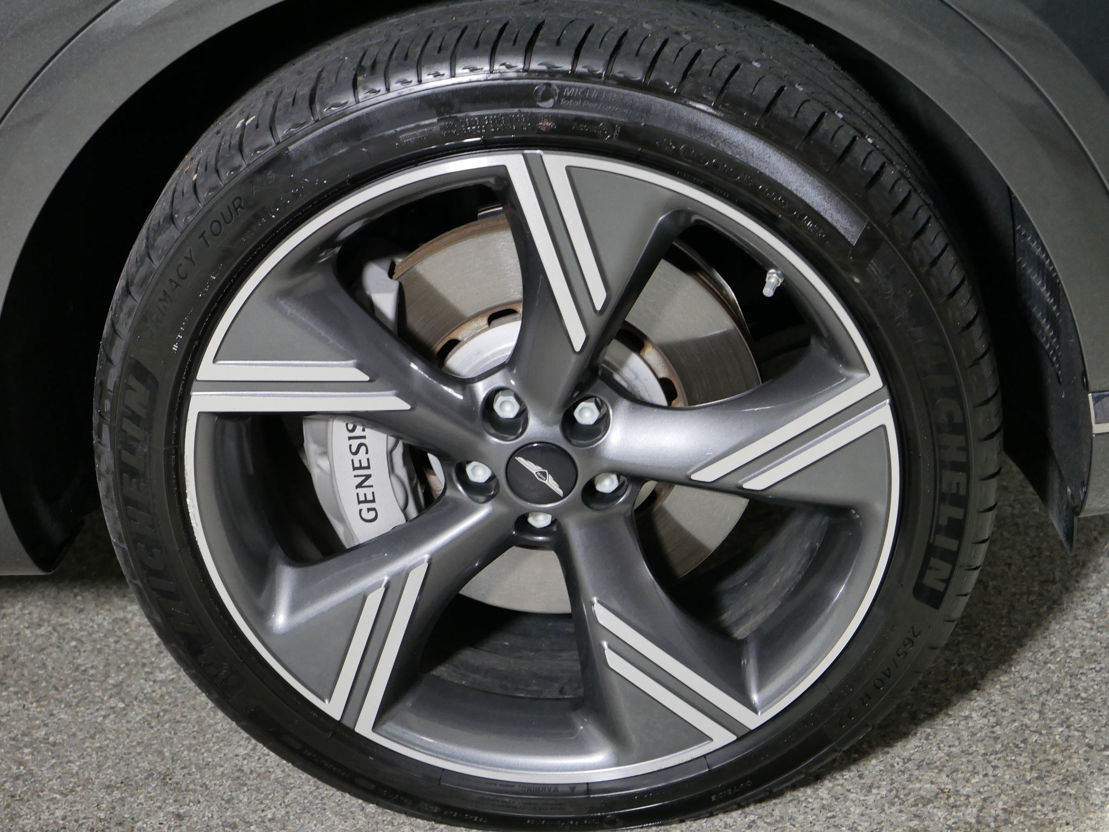 Certified 2025 Genesis GV80 3.5T Prestige AWD/4WD image 15