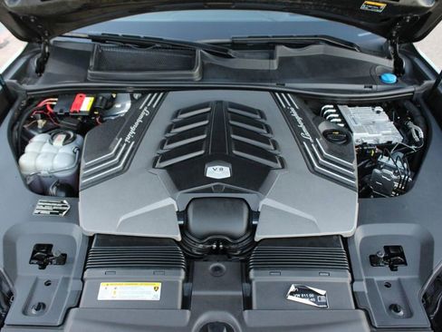 Used 2023 Lamborghini Urus S image 33