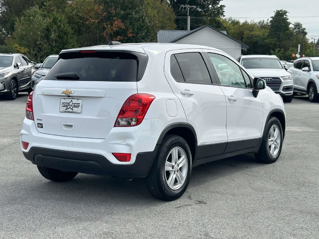 Used 2020 Chevrolet Trax LS w/ Tint and Cruise Package FWD image 7
