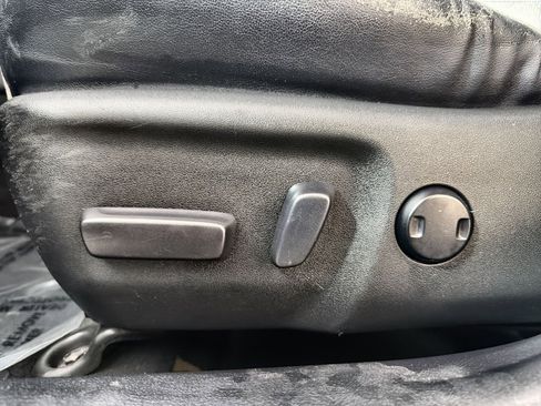 Used 2017 Toyota Camry XLE image 14